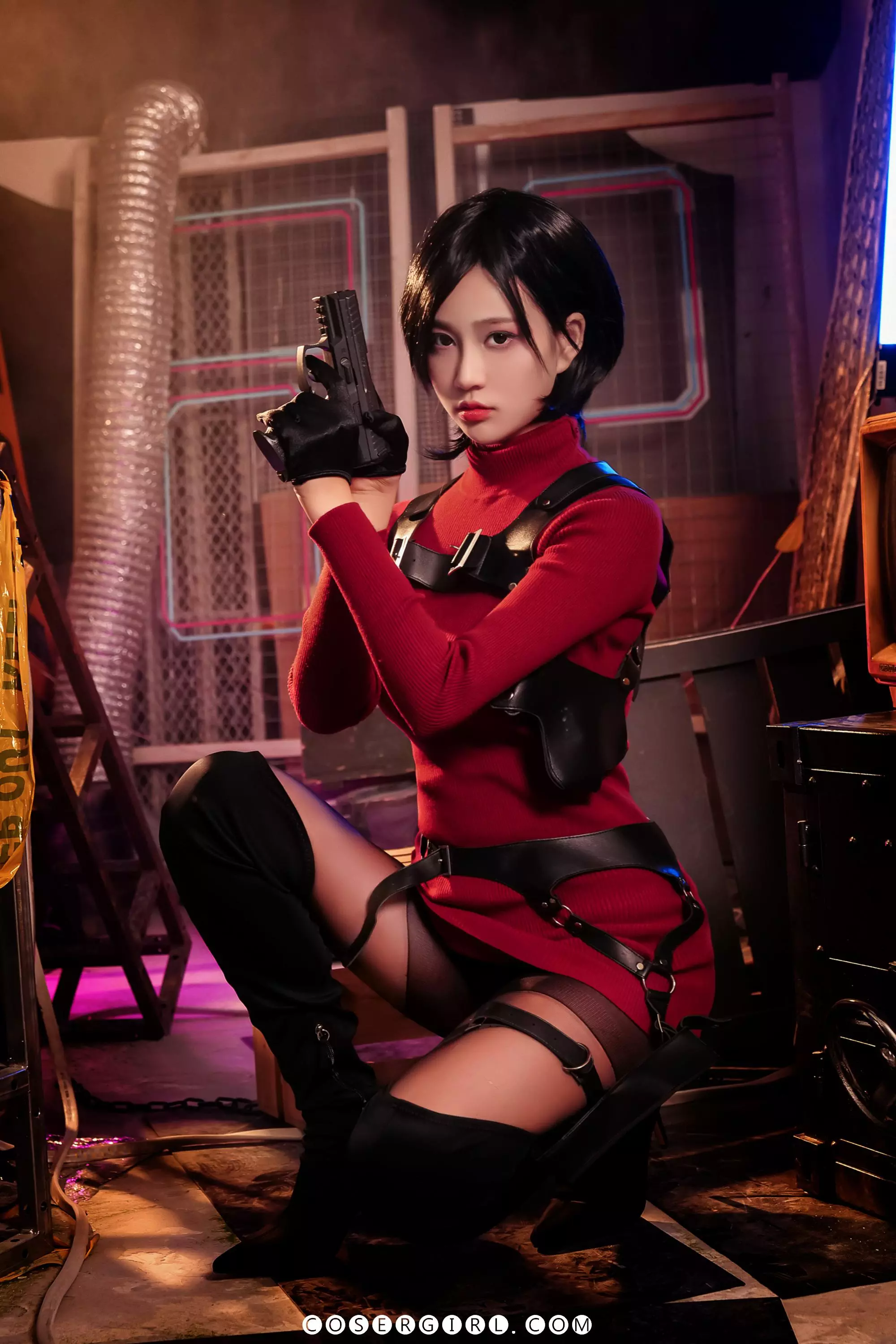 图片[2]-年年《艾达年》写真——年年变身艾达王？红衣姐姐也太酷太撩了叭！-COSERYYDS