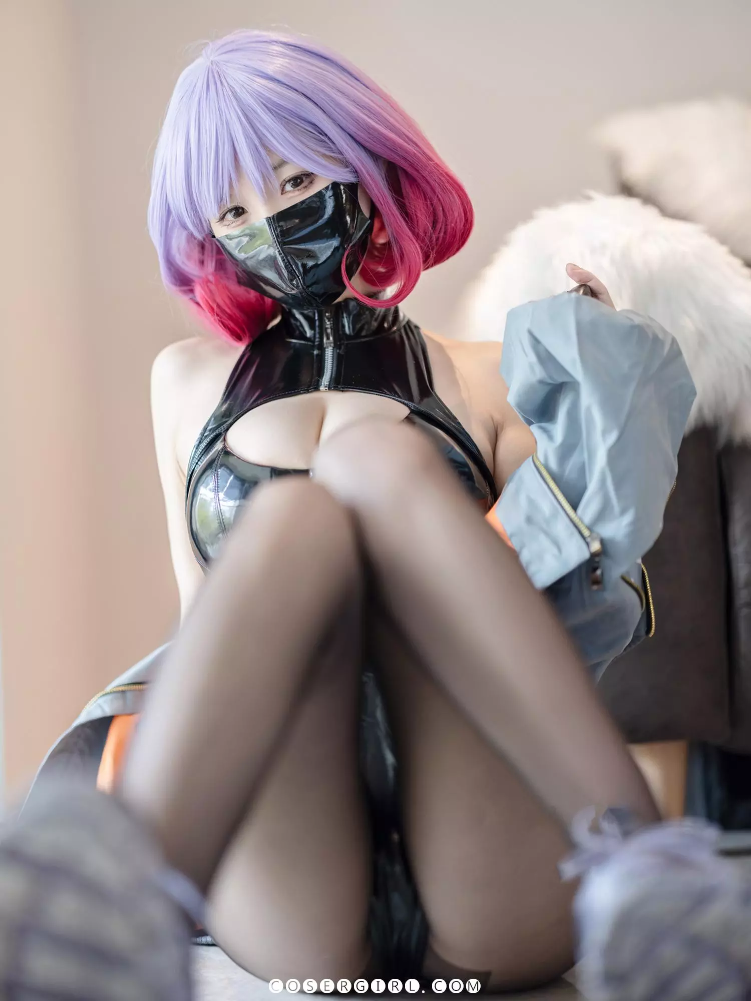 小仓千代w no.127 露娜 高开叉运动鞋 [24p 88mb] 压缩 1