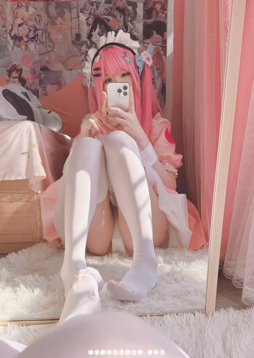 misa呆呆 no.140 2025.01.23 さくな [23p1v 86mb] 压缩 2