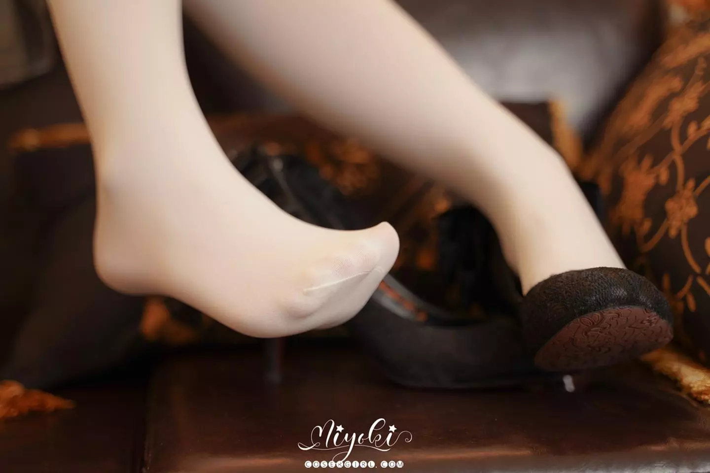 no.365 铃木美咲(misaki suzuki) 乱世香华 下卷 [18p1v 2.66gb] 压缩 3